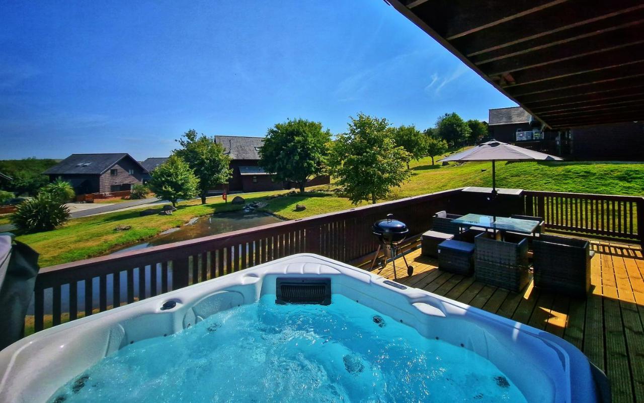 Lake View Lodge St Columb Major Екстериор снимка